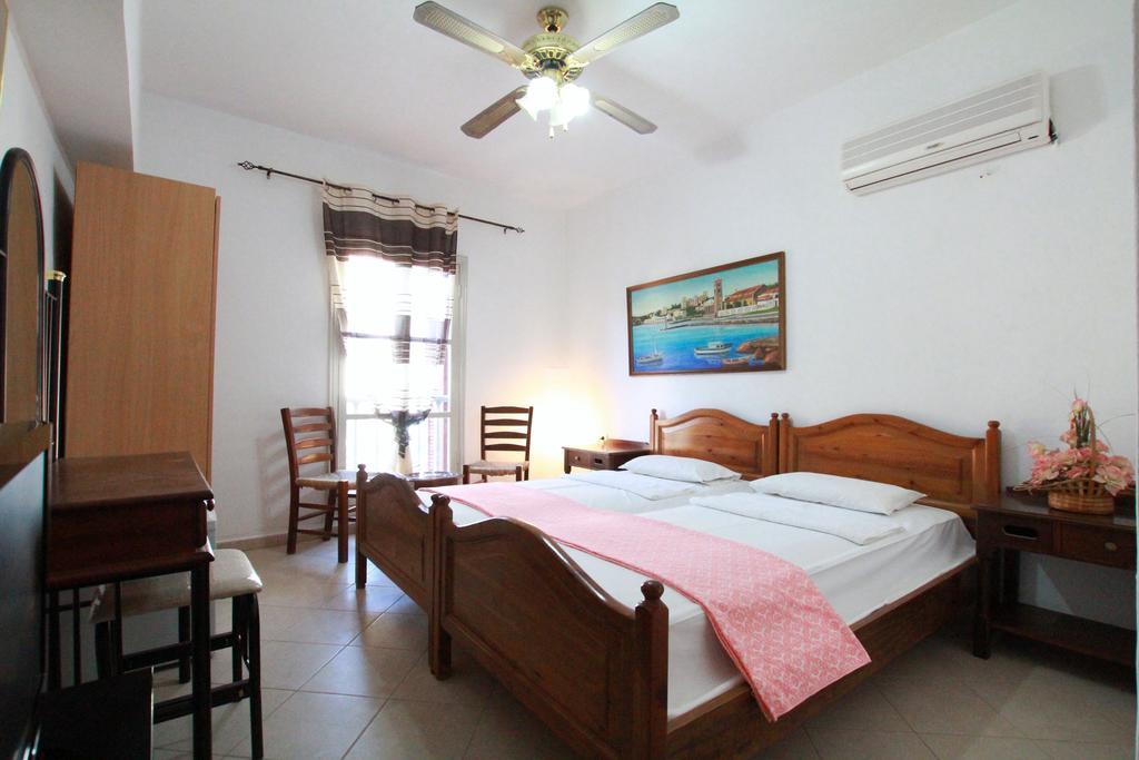 Traditional Apartments Alexandra 迈伊斯蒂 客房 照片