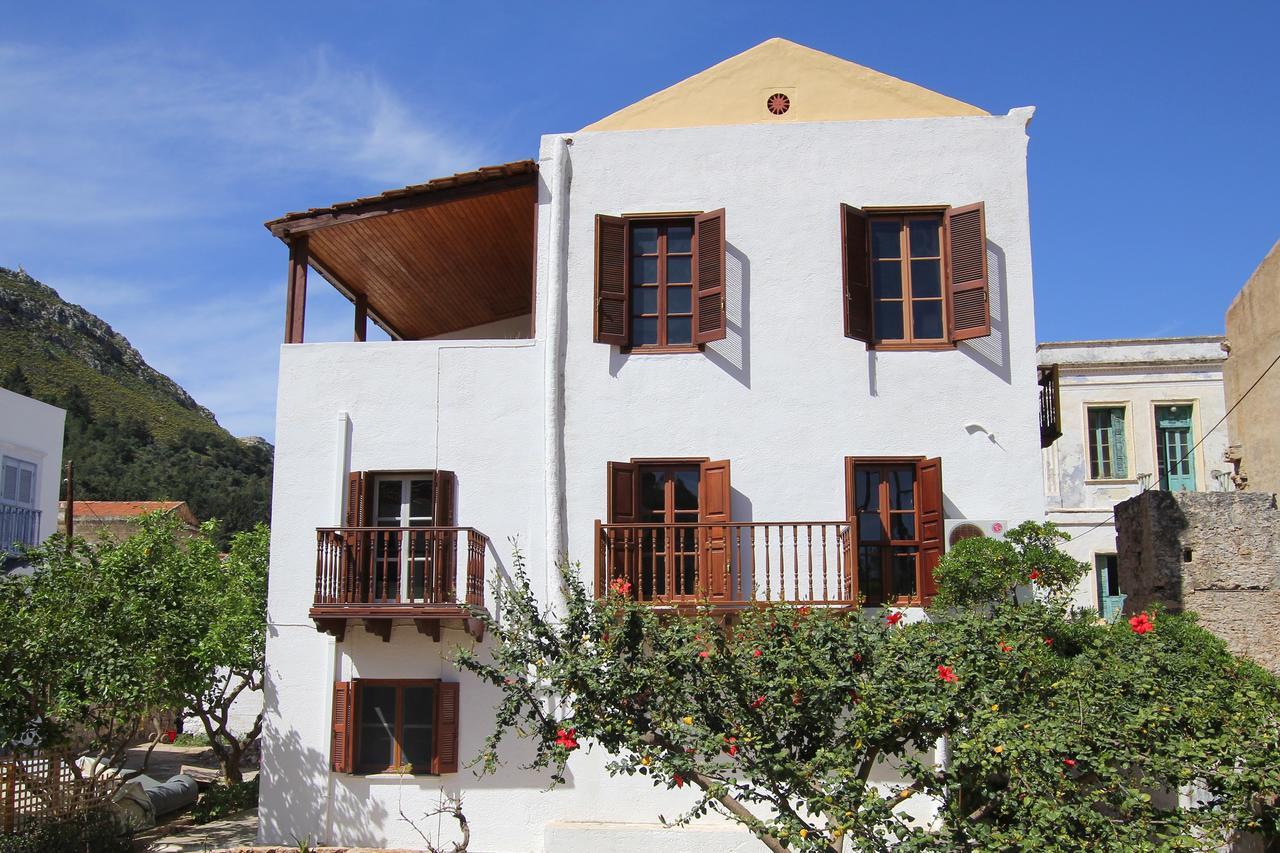 Traditional Apartments Alexandra 迈伊斯蒂 外观 照片